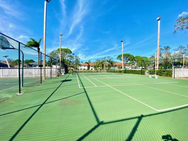 4420 W 46TH AVENUE W 104, Bradenton, FL 34210