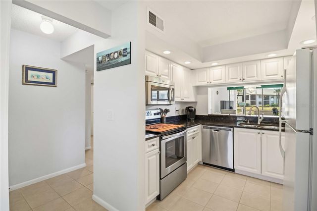4420 W 46TH AVENUE W 104, Bradenton, FL 34210