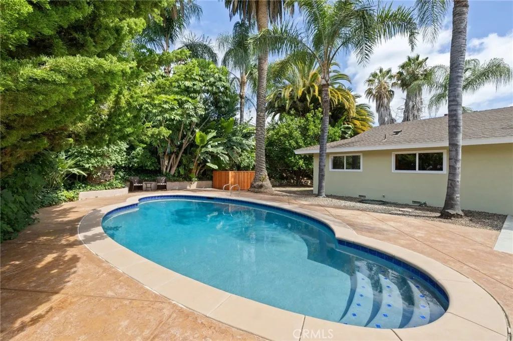 1721 Bates Court, Thousand Oaks, CA 91362