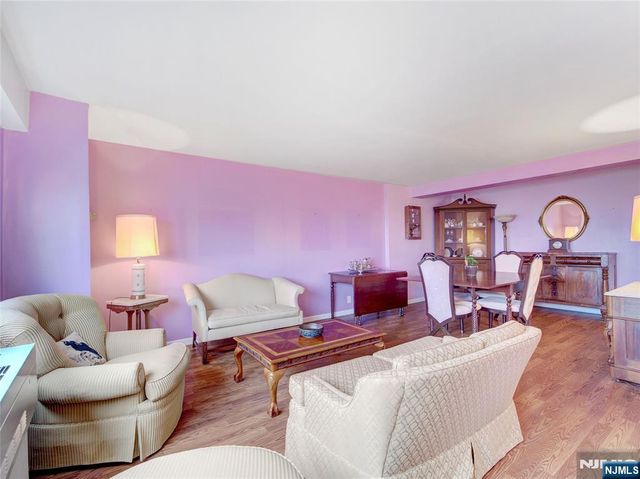 377 S Harrison Street 12D, East Orange, NJ 07018