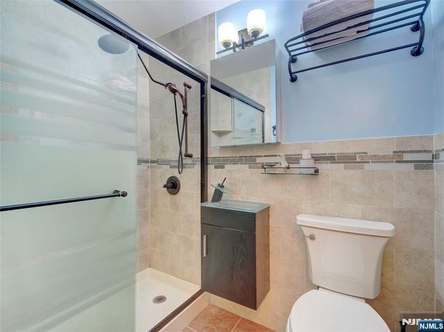377 S Harrison Street 12D, East Orange, NJ 07018