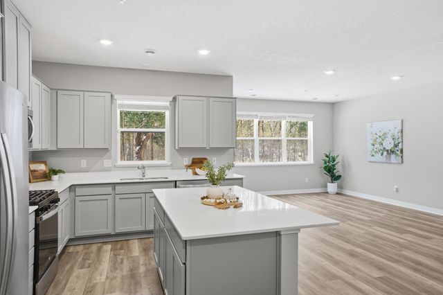 11134 Balsam Pointe Trail, Dayton, MN 55327