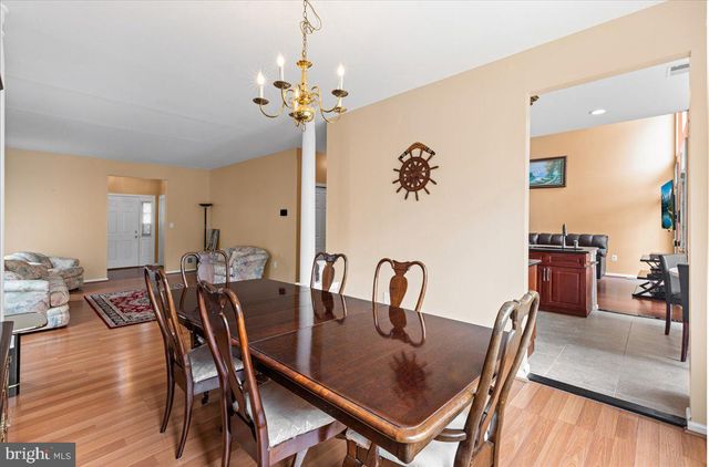 22 STANFORD DRIVE, Kendall Park, NJ 08824