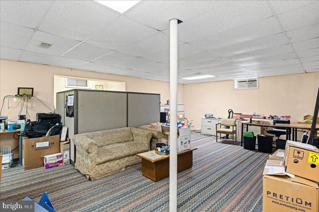 22 STANFORD DRIVE, Kendall Park, NJ 08824