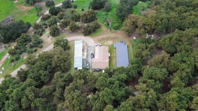 3137 E Valley Parkway, Escondido, CA 92027