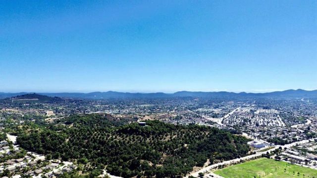 3137 E Valley Parkway, Escondido, CA 92027