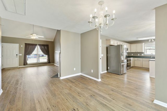 800 Thomas Bay Ct, Antioch, TN 37013