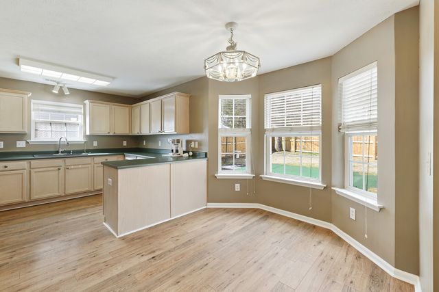 800 Thomas Bay Ct, Antioch, TN 37013