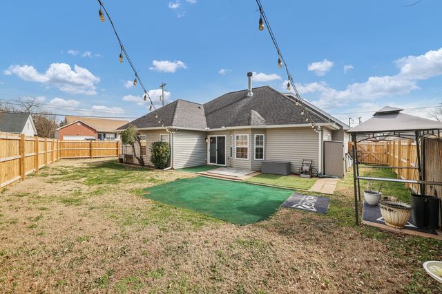 800 Thomas Bay Ct, Antioch, TN 37013