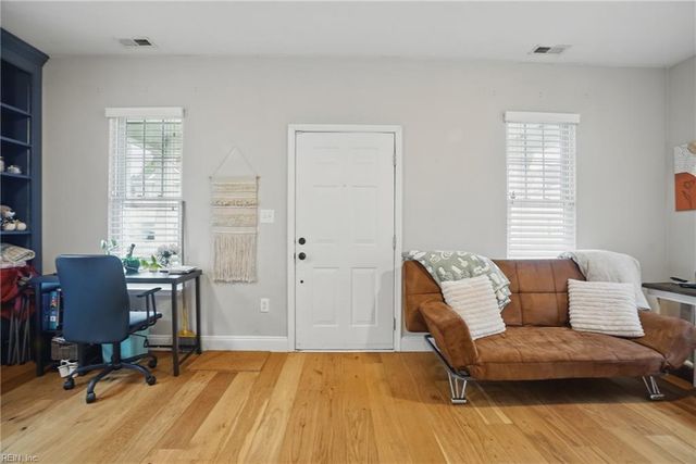 237 W 27th ST, Norfolk, VA 23517