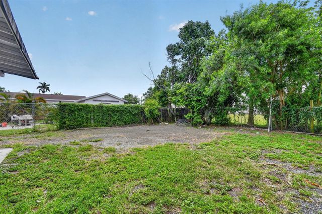 4710 Sunset Ranch Road, West Palm Beach, FL 33415