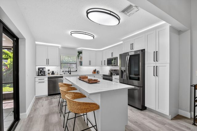 1630 NW 22nd Avenue, Delray Beach, FL 33445