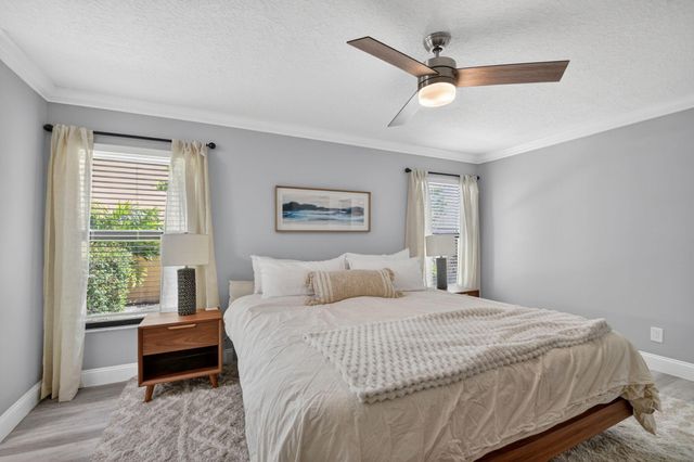 1630 NW 22nd Avenue, Delray Beach, FL 33445