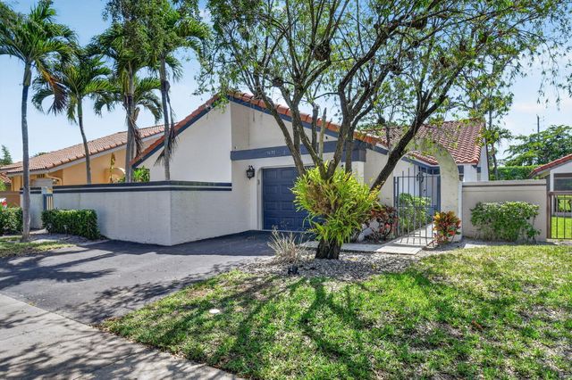 1630 NW 22nd Avenue, Delray Beach, FL 33445