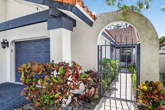 1630 NW 22nd Avenue, Delray Beach, FL 33445