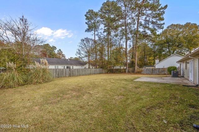 3434 Preakness Place, New Bern, NC 28562