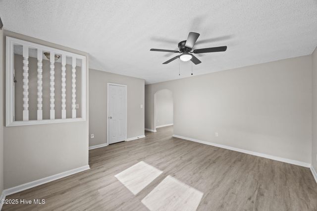 3434 Preakness Place, New Bern, NC 28562