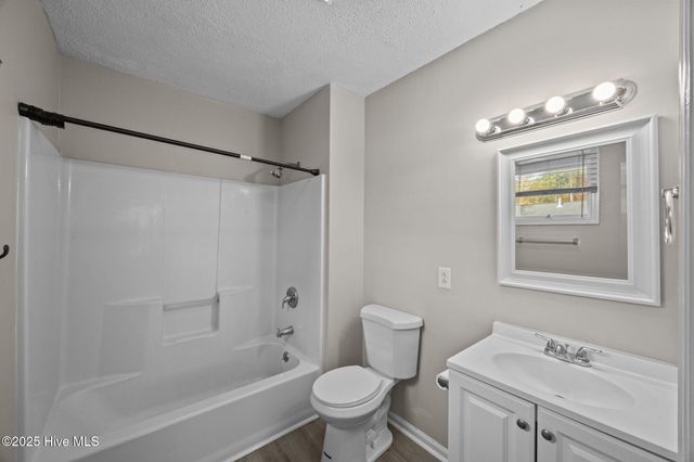 3434 Preakness Place, New Bern, NC 28562