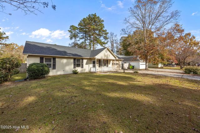 3434 Preakness Place, New Bern, NC 28562