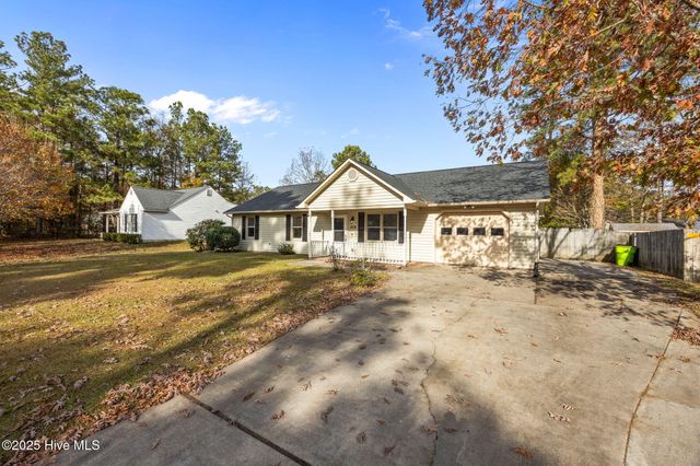 3434 Preakness Place, New Bern, NC 28562