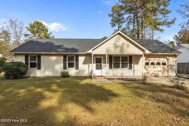 3434 Preakness Place, New Bern, NC 28562