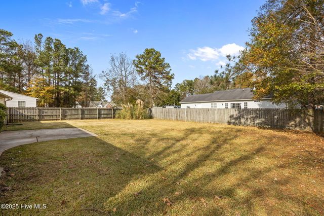 3434 Preakness Place, New Bern, NC 28562