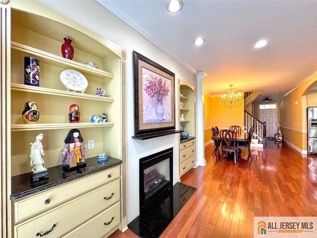 68 S Shore Drive 21, South Amboy, NJ 08879