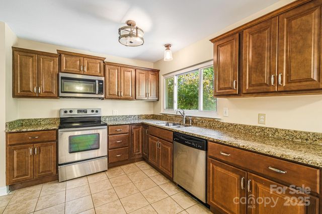 26 Elkmont Drive, Asheville, NC 28804