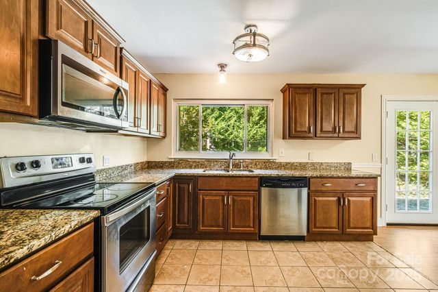 26 Elkmont Drive, Asheville, NC 28804