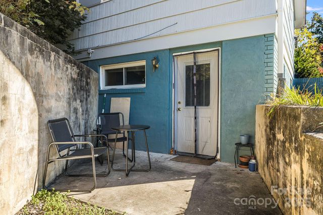 26 Elkmont Drive, Asheville, NC 28804