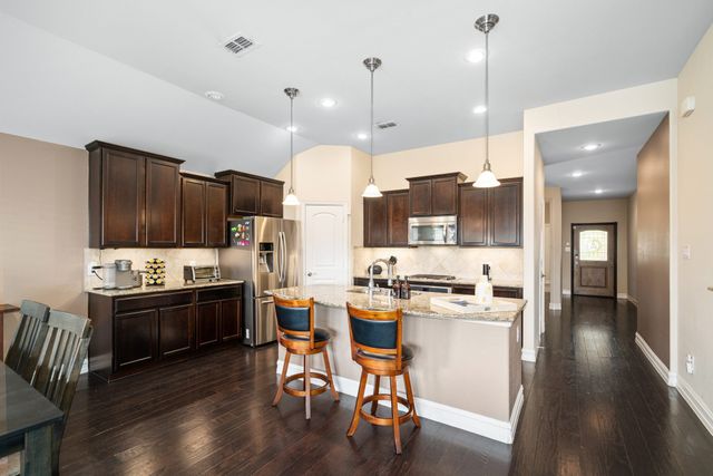 2676 Yacht Club Drive, Lewisville, TX 75056