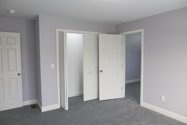 21 Library Street, Hudson, NH 03051