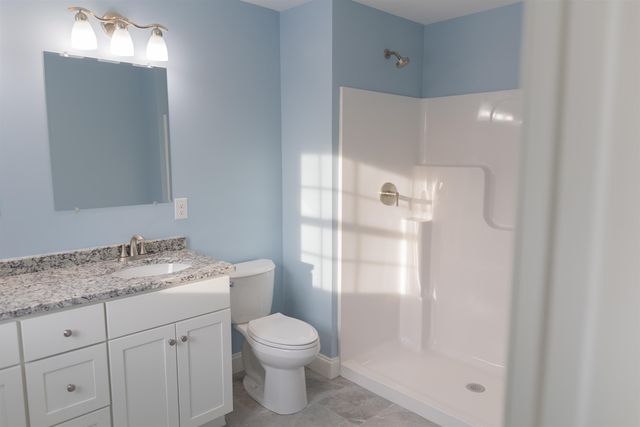 21 Library Street, Hudson, NH 03051