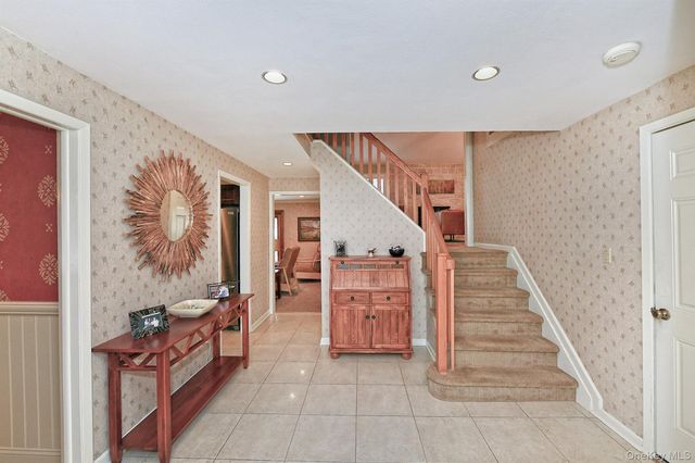 1932 Cynthia Lane, Merrick, NY 11566