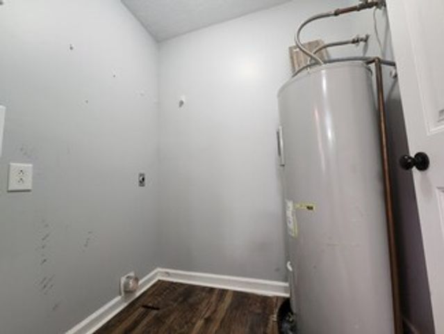 573 Somerset Ln, Clarksville, TN 37042