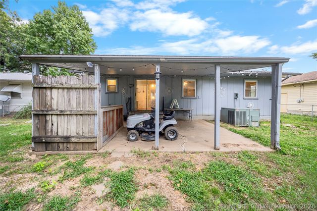 715 N Adair, Vinita, OK 74301