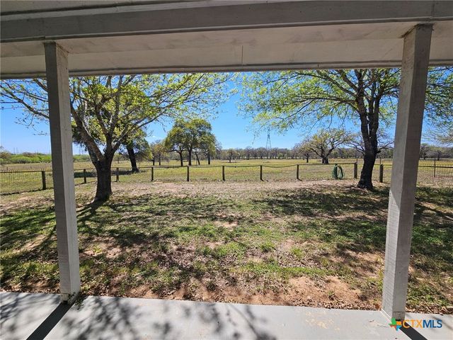 4821 Fm 467, Seguin, TX 78155