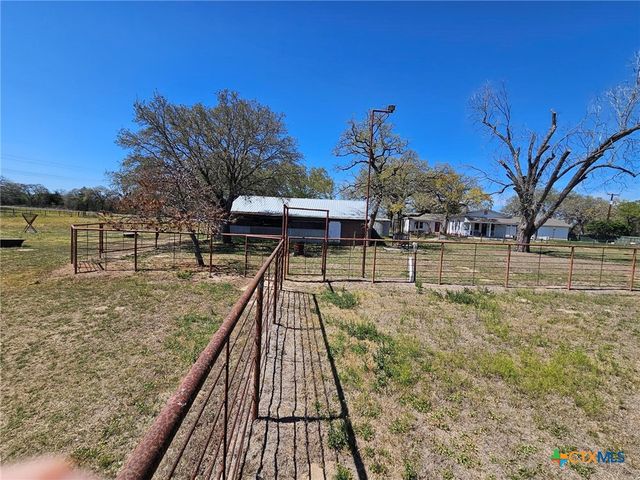 4821 Fm 467, Seguin, TX 78155