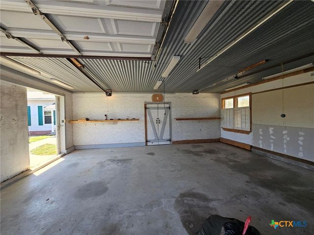 4821 Fm 467, Seguin, TX 78155