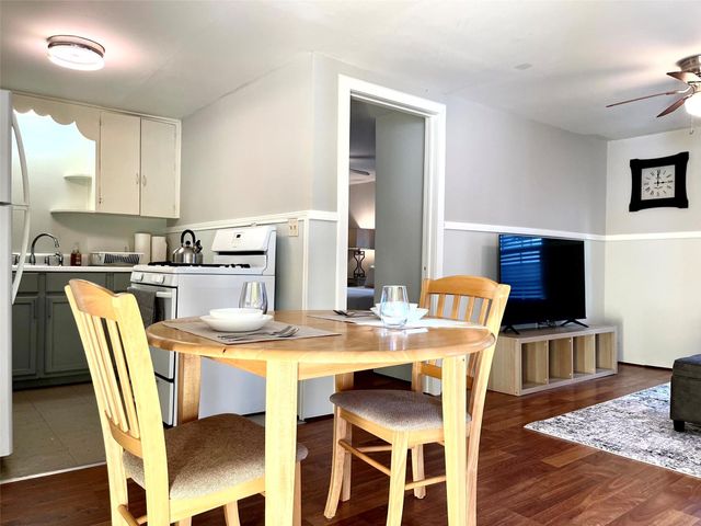 338 Cortlandt Street, Houston, TX 77007