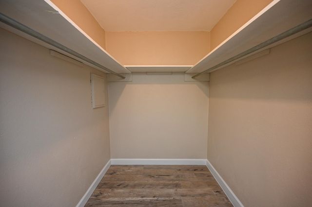 2277 Union Ave Apt 408, Memphis, TN 38104