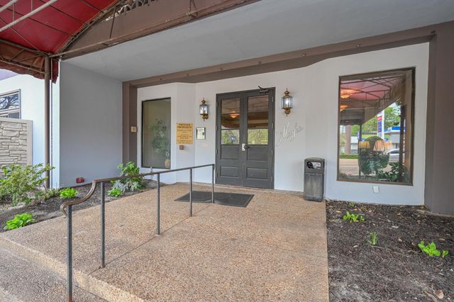 2277 Union Ave Apt 408, Memphis, TN 38104