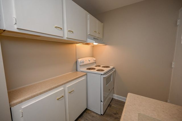 2277 Union Ave Apt 408, Memphis, TN 38104