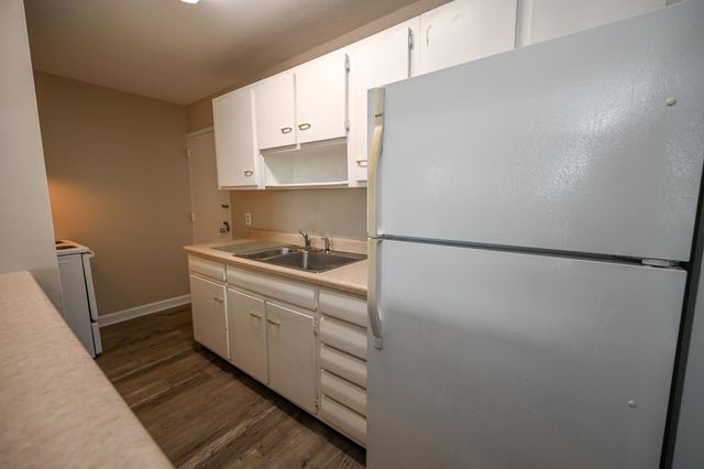 2277 Union Ave Apt 408, Memphis, TN 38104