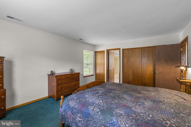 1011 SUMTER AVE, Baltimore, MD 21237