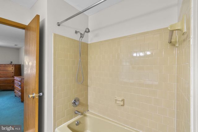 1011 SUMTER AVE, Baltimore, MD 21237