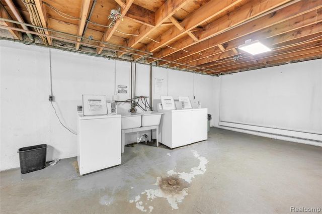 6015 Southfield Freeway 1, Detroit, MI 48228