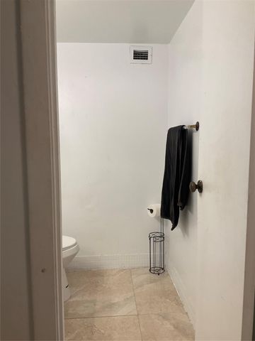 6201 N Falls Circle Dr 309, Lauderhill, FL 33319