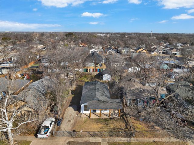 3613 Avenue K, Fort Worth, TX 76105