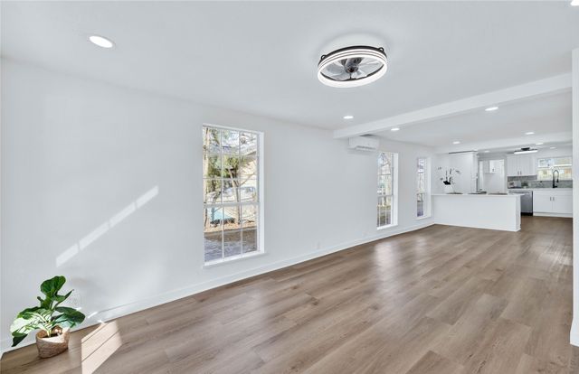 3613 Avenue K, Fort Worth, TX 76105